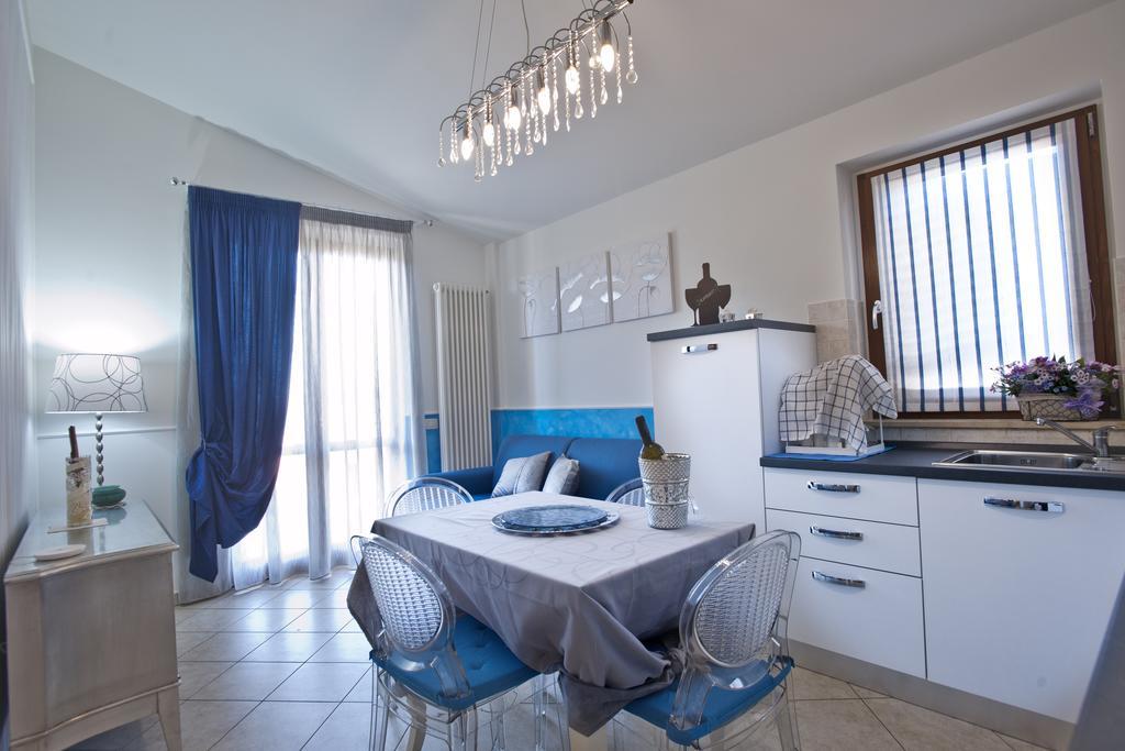 Casavacanze Azzurro Mare 포르토 산텔피디오 객실 사진